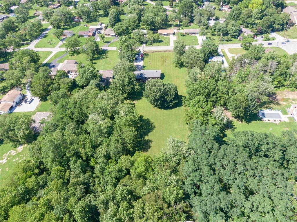 2737 East Thompson Road Indianapolis, IN 46227 - Photo 7 of 42 Gallery Image 7