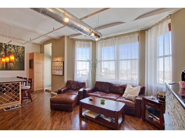 500 South Clinton Street, Unit 731 Chicago, IL 60607 - Photo 4 of 9