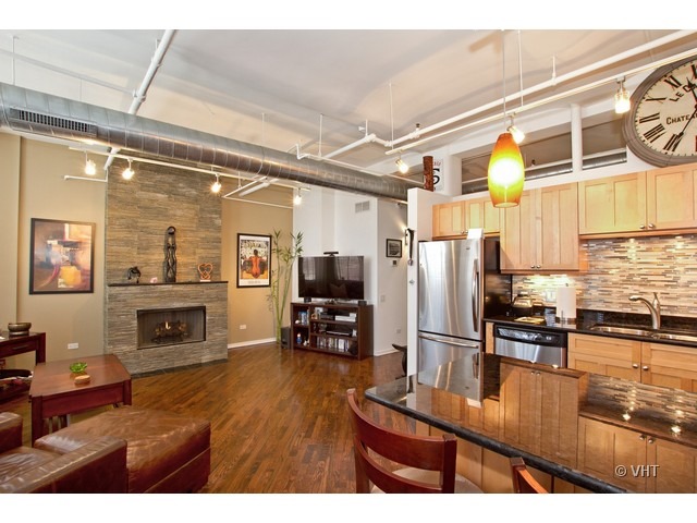 500 South Clinton Street, Unit 731 Chicago, IL 60607 - Photo 5 of 9