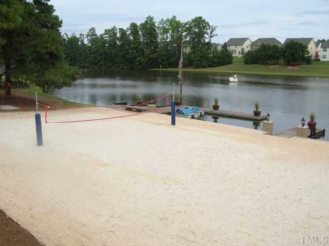 2437 Memory Ridge Drive Raleigh, NC 27606 - Photo 4 of 8