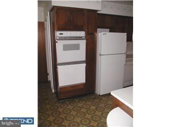 1032 Walt Road Pennsburg, PA 18073 - Photo 8 of 12 Kitchen