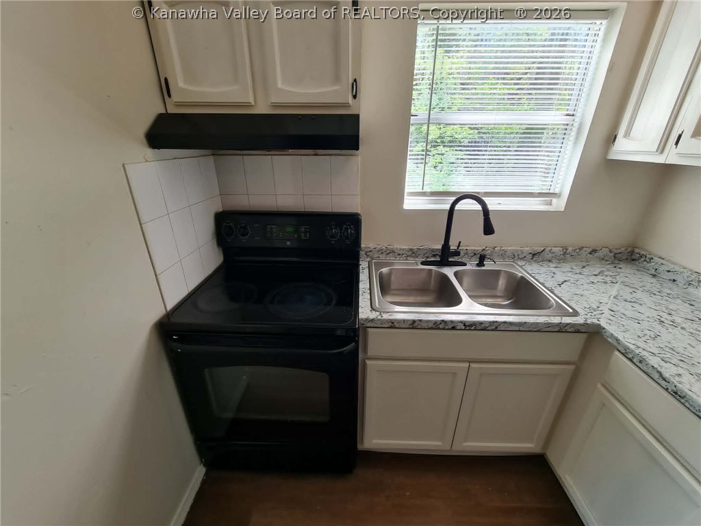 94 Whittington Road Charleston, WV 25312 - Photo 3 of 13 Gallery Image 3