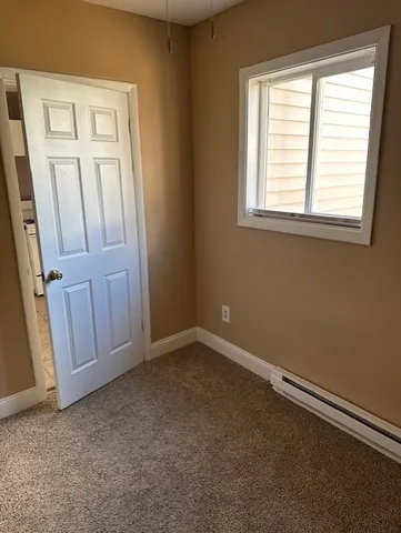 $2,500 | 11 Ocean Avenue, Warwick, RI 02889