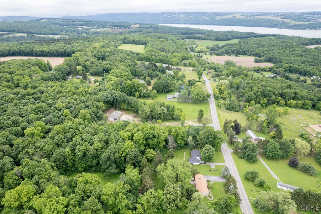 2770 Amber Road Marcellus, NY 13110 - Photo 2 of 39