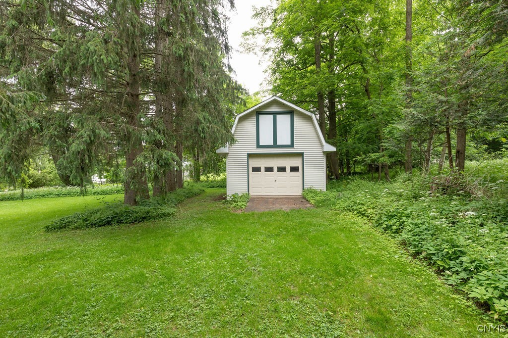 2770 Amber Road Marcellus, NY 13110 - Photo 32 of 39