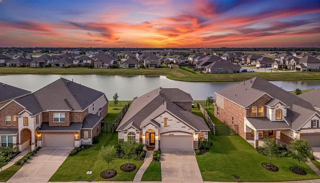 $410,000 | 77 Indian Wells Drive, Manvel, TX 77578