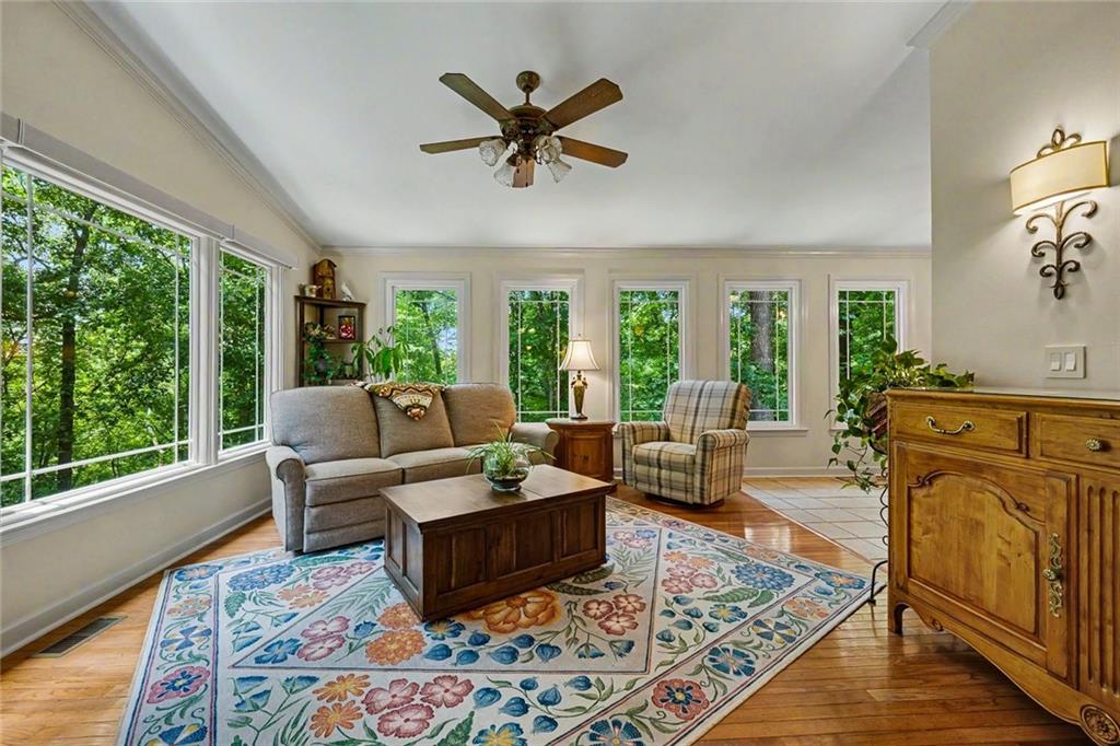 1022 Oak Way Canton, GA 30114 - Photo 14 of 48