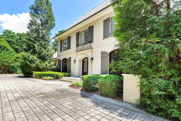 $3,250,000 | 3417 Birk Bluff Court, Cary, NC 27518