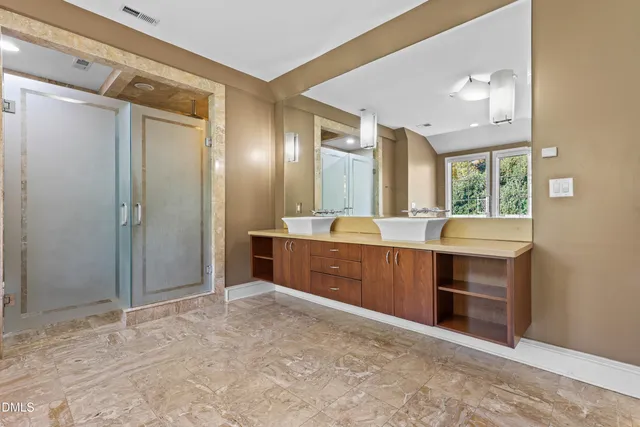 $3,250,000 | 3417 Birk Bluff Court, Cary, NC 27518