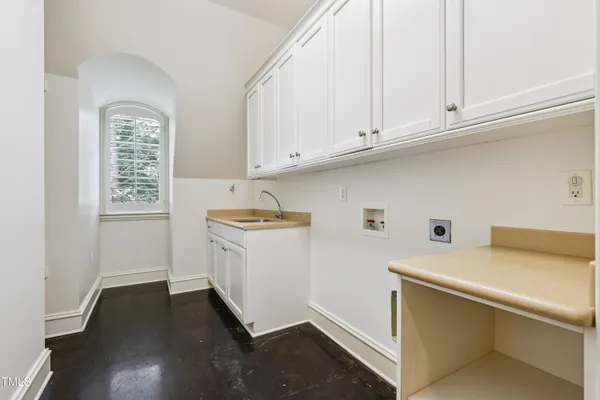 $3,250,000 | 3417 Birk Bluff Court, Cary, NC 27518