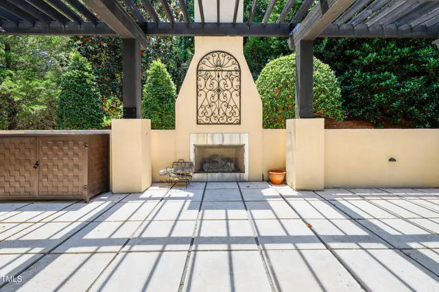 $3,250,000 | 3417 Birk Bluff Court, Cary, NC 27518