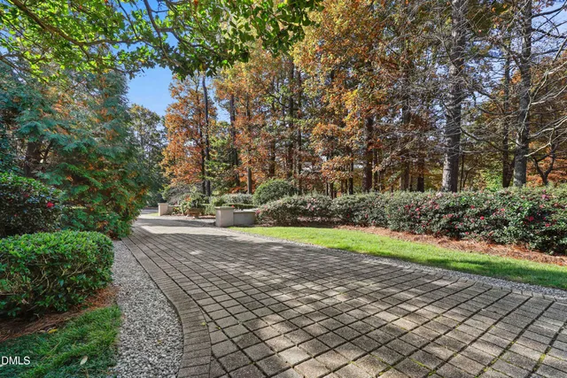 $3,250,000 | 3417 Birk Bluff Court, Cary, NC 27518