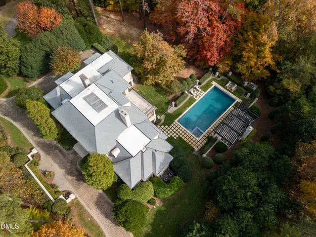 $3,250,000 | 3417 Birk Bluff Court, Cary, NC 27518