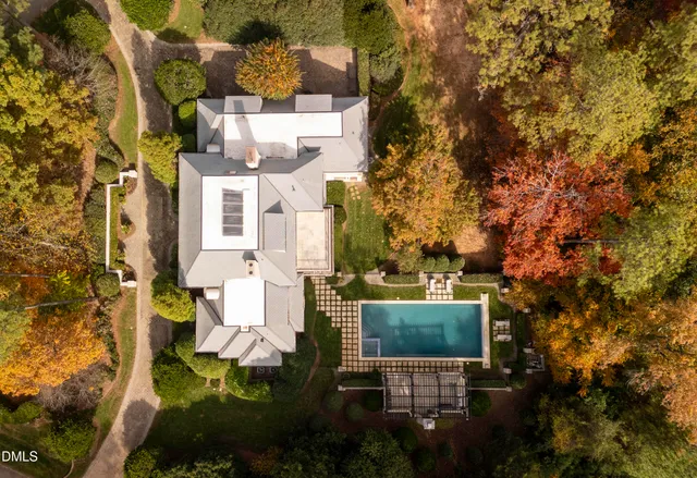 $3,250,000 | 3417 Birk Bluff Court, Cary, NC 27518