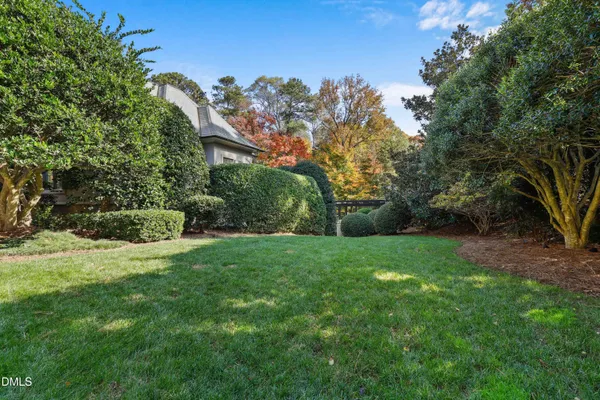 $3,250,000 | 3417 Birk Bluff Court, Cary, NC 27518