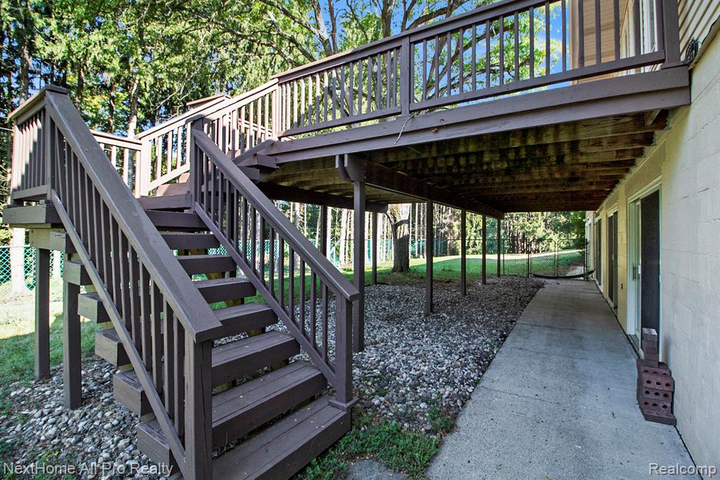 7195 Curtis Road Northville, MI 48168 - Photo 51 of 70