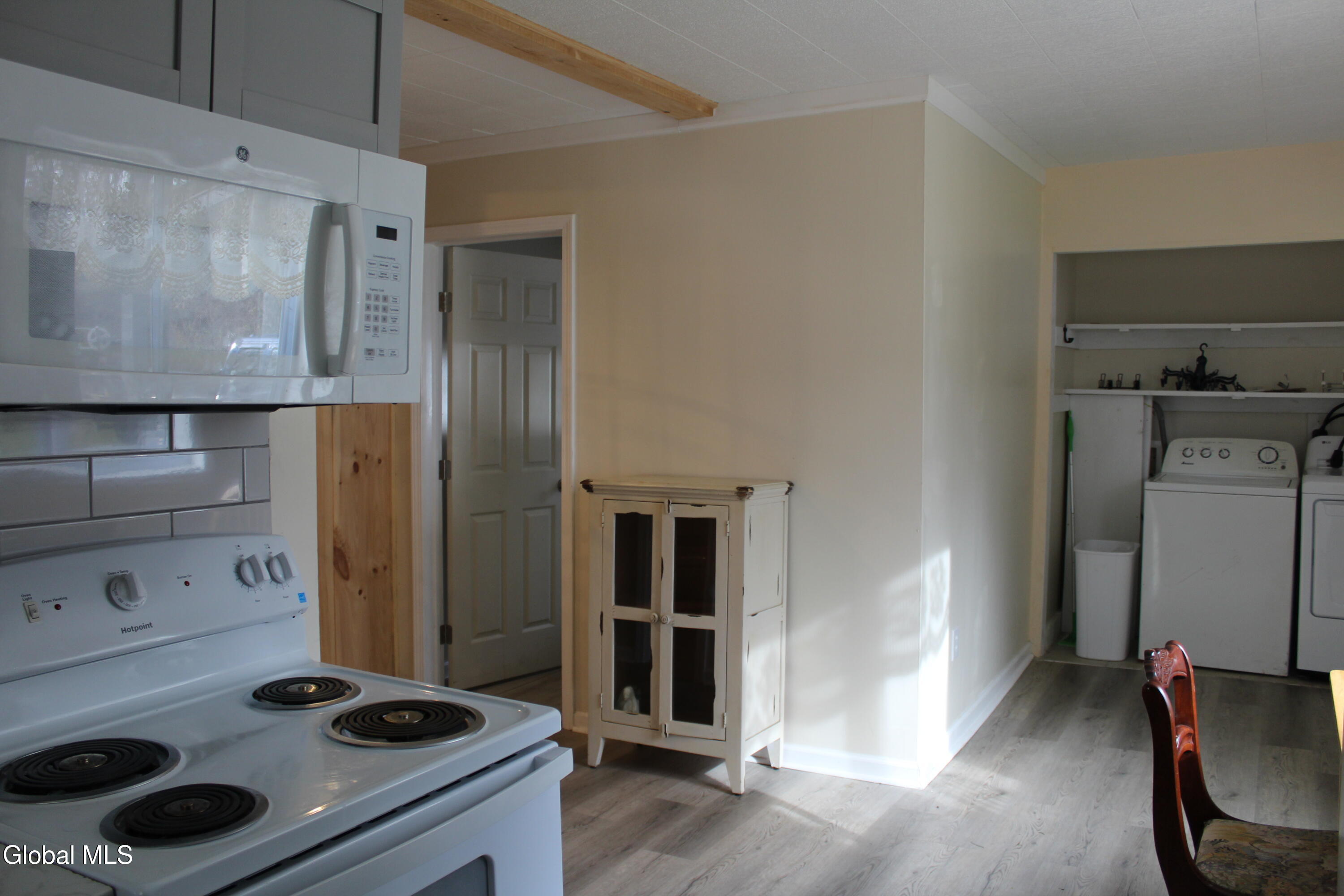 1024 Thompson Road Salisbury, NY 13329 - Photo 6 of 43 kitchen