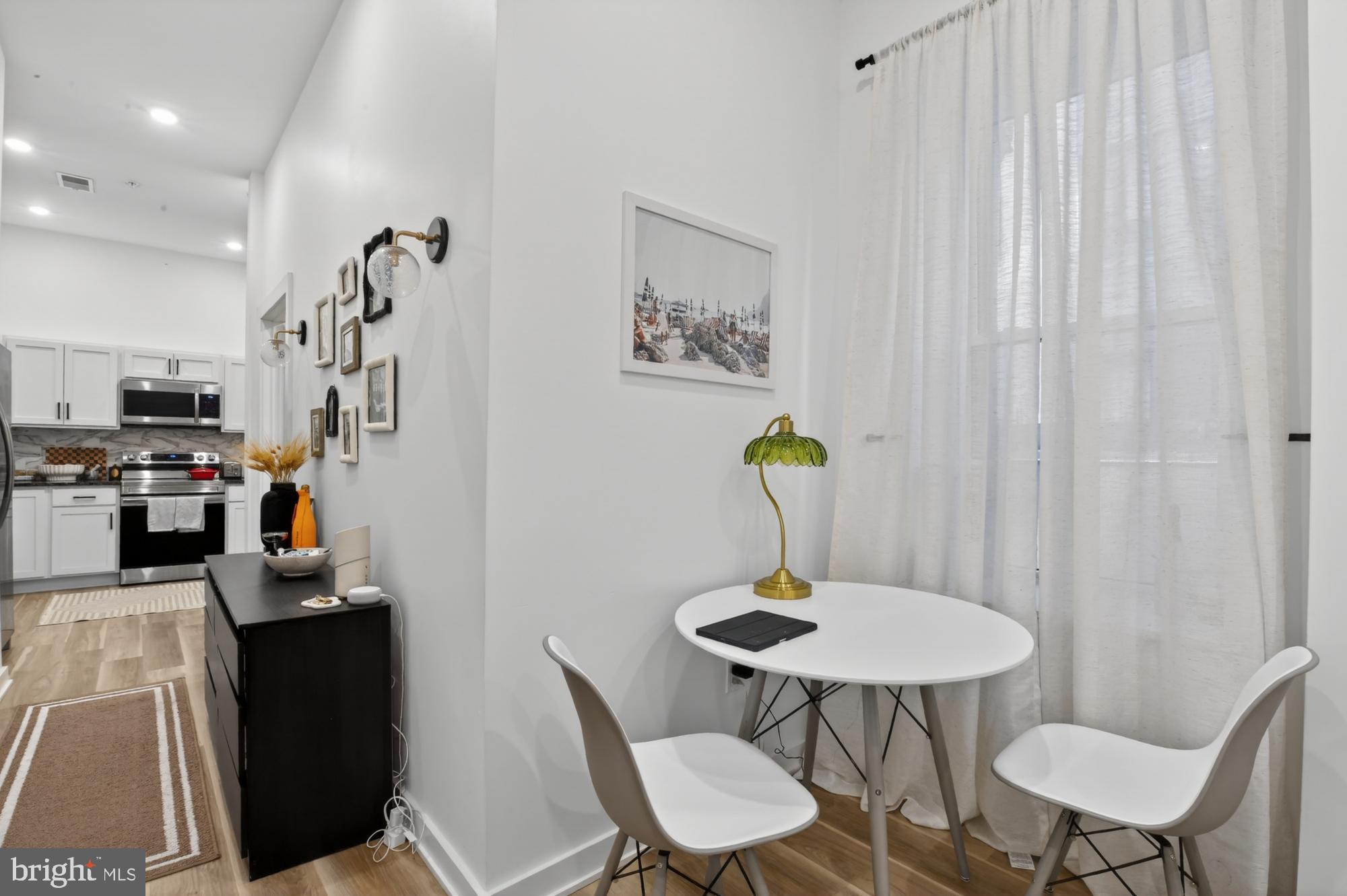 1415 Locust Street, Unit 502 Philadelphia, PA 19102 - Photo 5 of 18