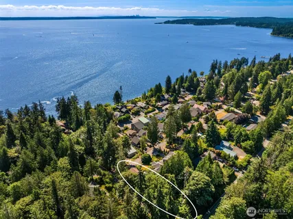 $498,000 | 19131 Harris Avenue Northeast, Suquamish, WA 98392