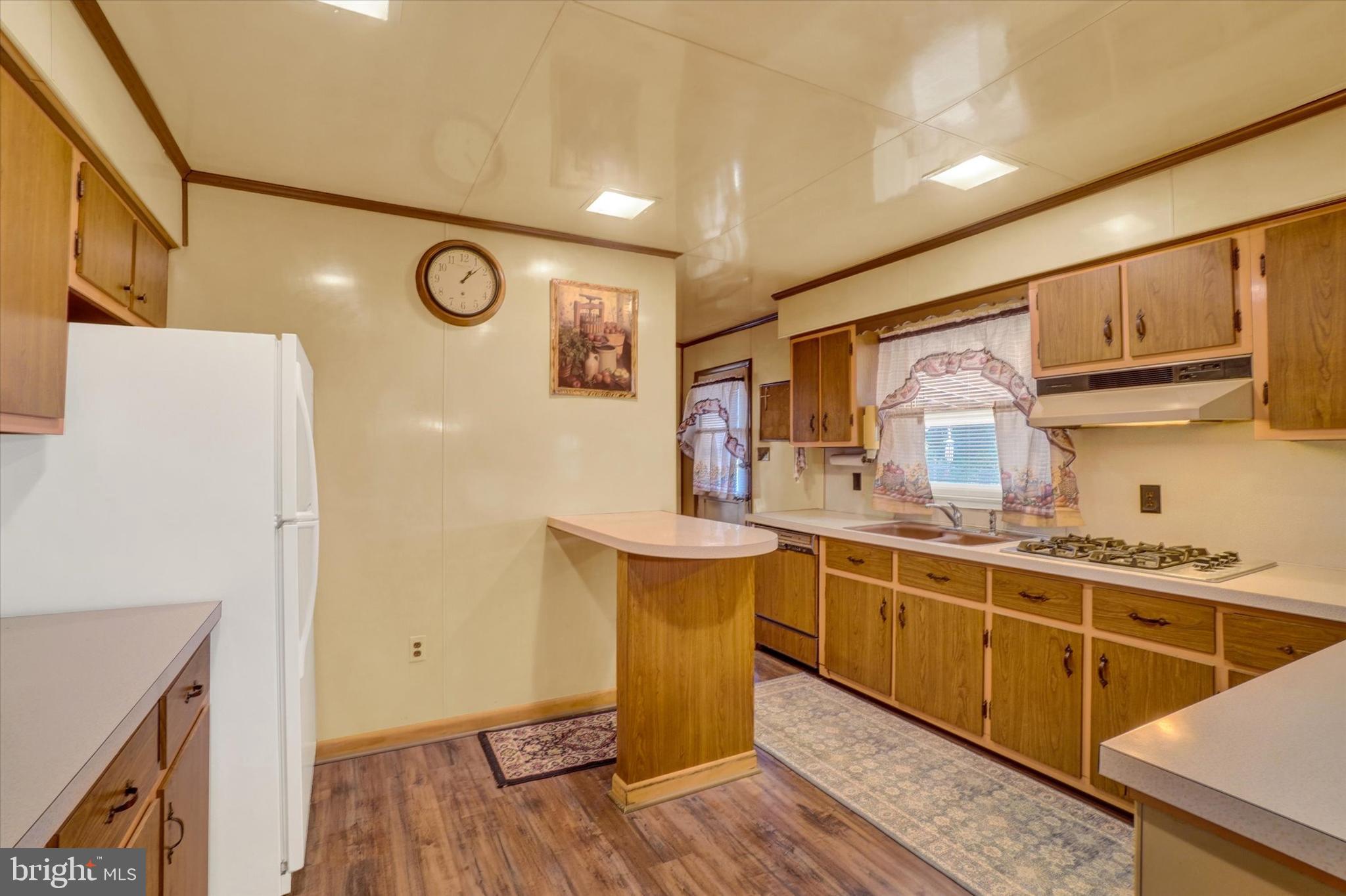3450 Holly Road Dover, PA 17315 - Photo 18 of 33 Gallery Image 18