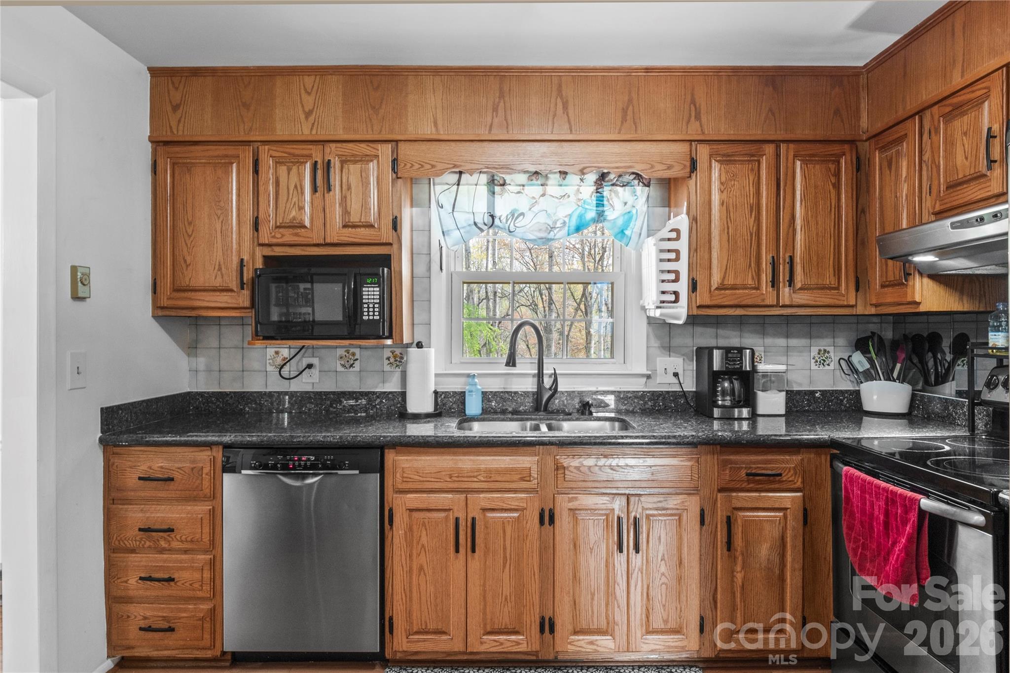 218 Misty Court King, NC 27021 - Photo 17 of 34