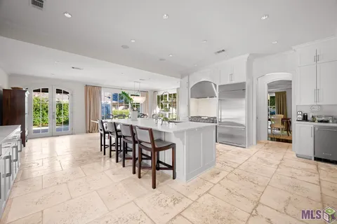 $1,695,000 | 3250 Torrance Drive, Baton Rouge, LA 70809
