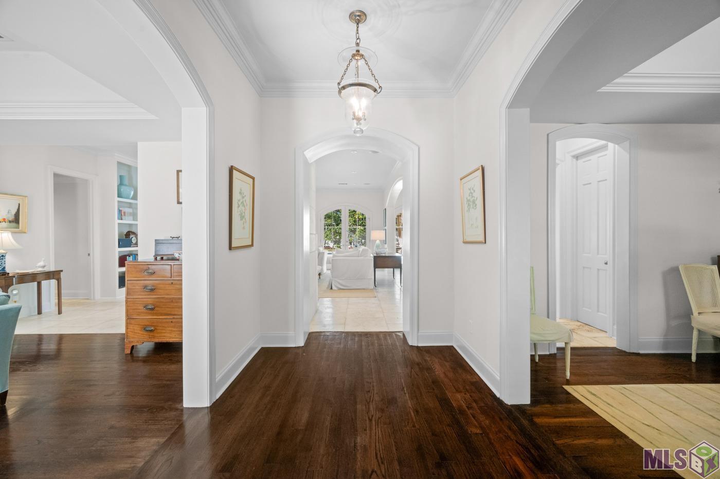 3250 Torrance Drive Baton Rouge, LA 70809 - Photo 3 of 33