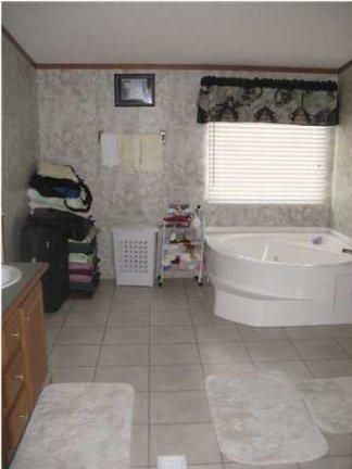 20117 Brandon Road Fountain, FL 32438 - Photo 5 of 13 614715_3