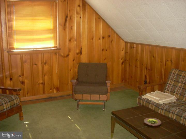 31 Beaumont Road Hamilton, NJ 08620 - Photo 7 of 11