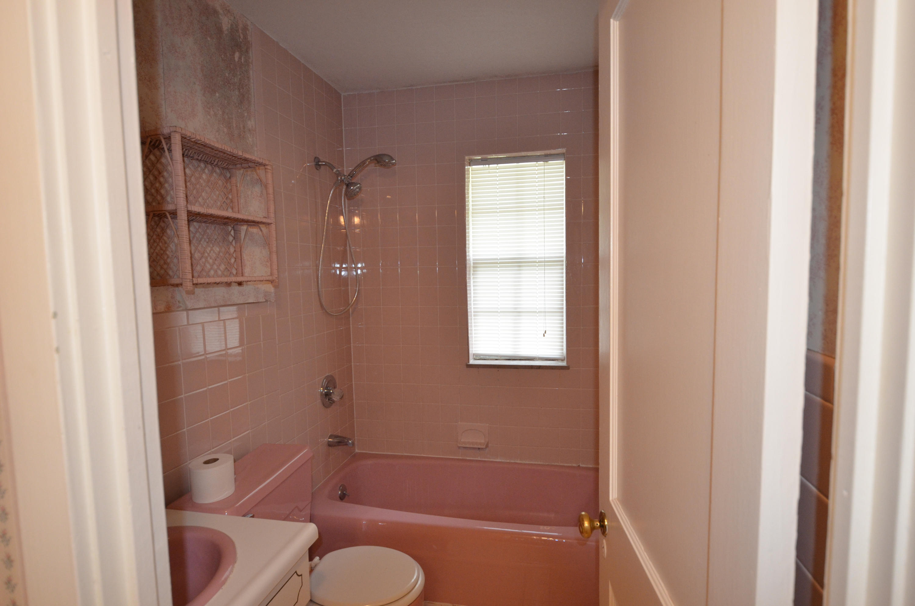 107 Marion Road Oak Ridge, TN 37830 - Photo 15 of 15 DSC_0606