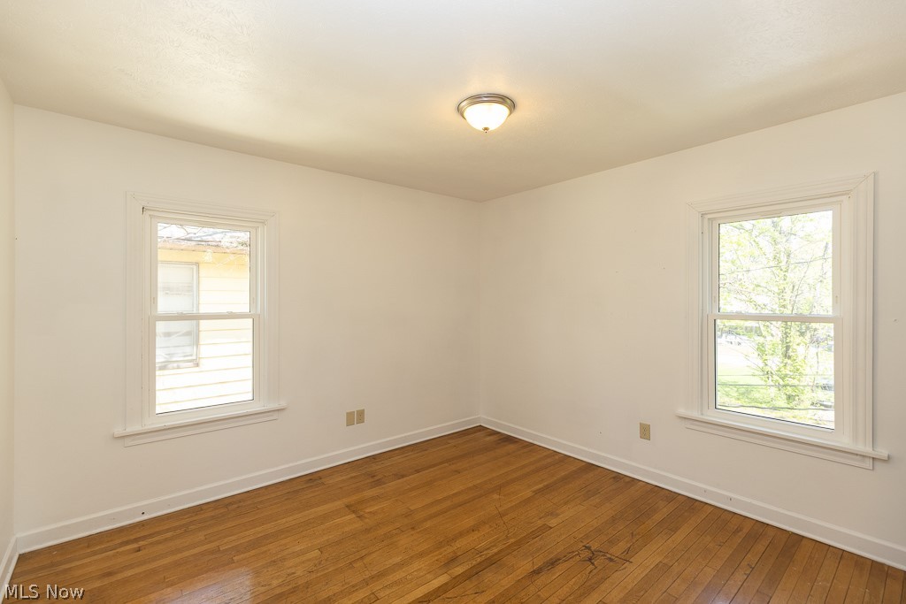 14221 Glenside Road Cleveland, OH 44110 - Photo 36 of 50