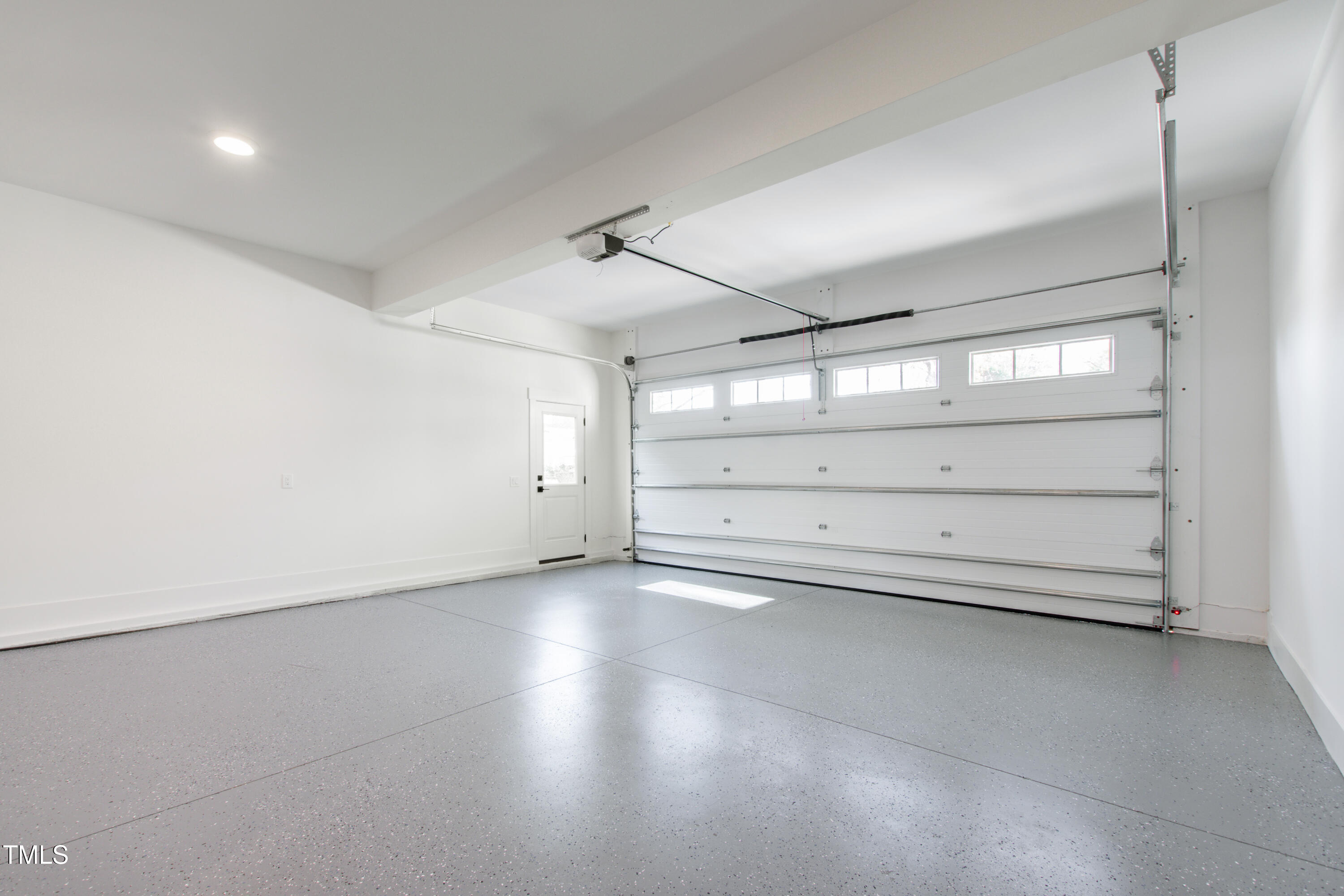 1610 Carson Street Raleigh, NC 27608 - Photo 60 of 64 an empty room with a empty space
