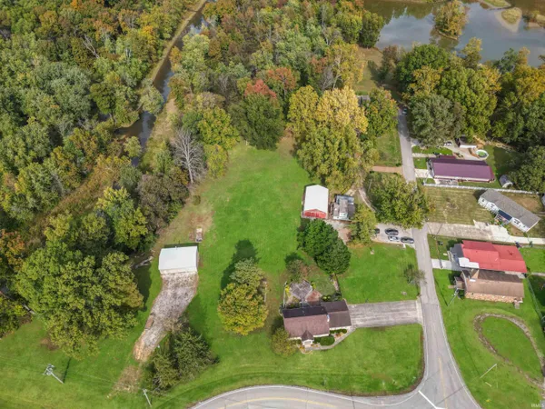 $585,000 | 6977 Boyer Drive, Newburgh, IN 47630