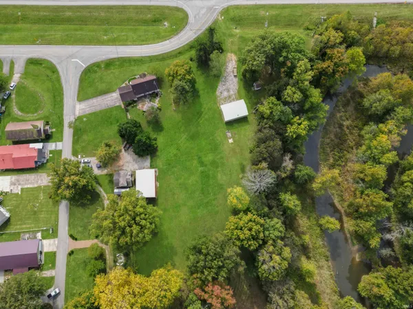 $585,000 | 6977 Boyer Drive, Newburgh, IN 47630