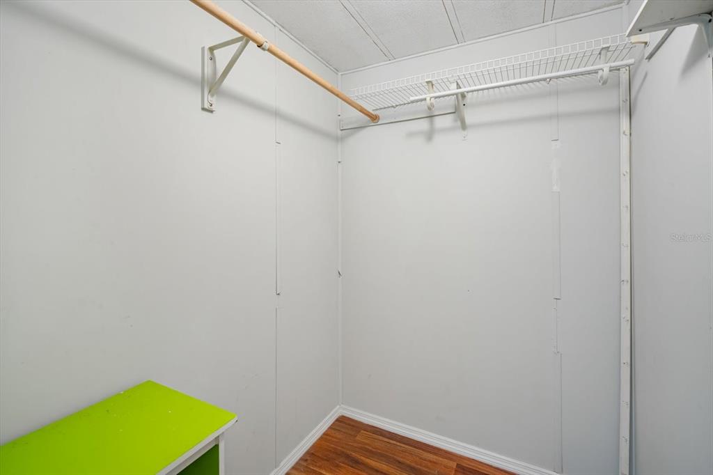 5619 Bayshore Road, Unit 417 Palmetto, FL 34221 - Photo 21 of 36 a view of an empty walk in closet