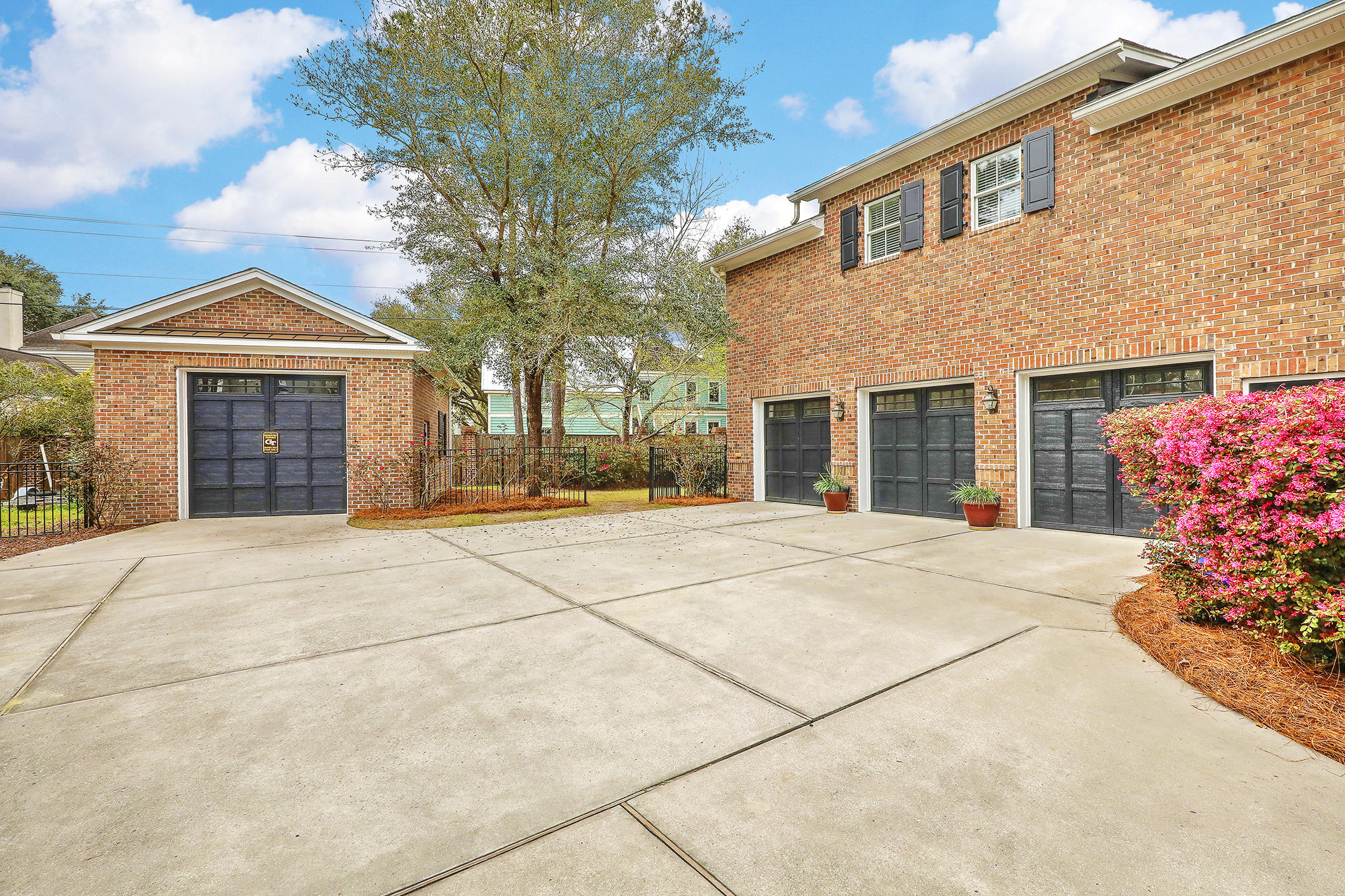 214 Little Palm Loop Mount Pleasant, SC 29464 - Photo 6 of 48 1R3A2928_29_30