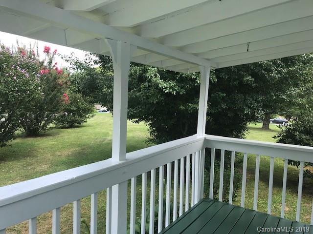 18 Meadowchase Road Fletcher, NC 28732 - Photo 2 of 22