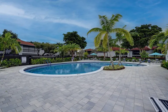 $108,000 | 14797 Cumberland Drive, Unit 1020, Delray Beach, FL 33446