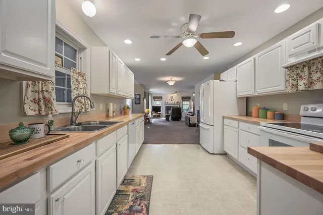 $435,000 | 349 Sika Drive, Harrington, DE 19952