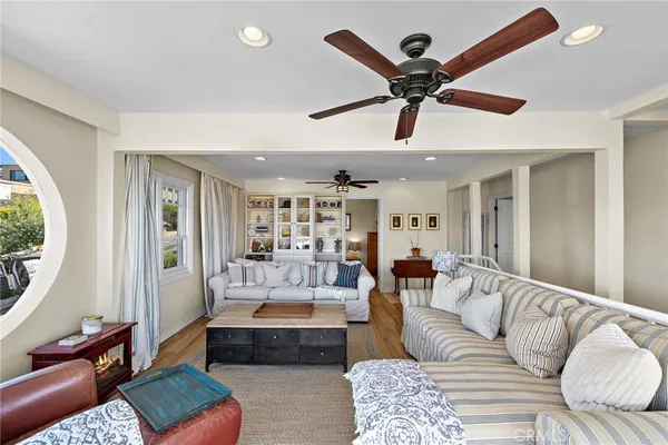 $15,000 | 1185 Noria Street, Laguna Beach, CA 92651