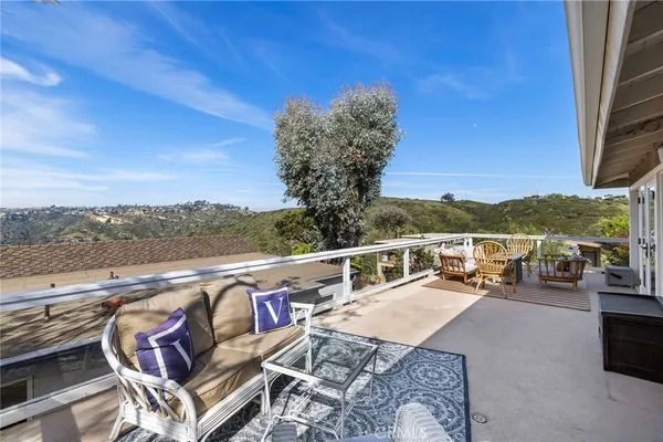 $15,000 | 1185 Noria Street, Laguna Beach, CA 92651