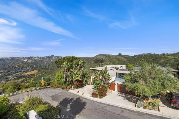 $15,000 | 1185 Noria Street, Laguna Beach, CA 92651