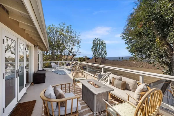 $15,000 | 1185 Noria Street, Laguna Beach, CA 92651