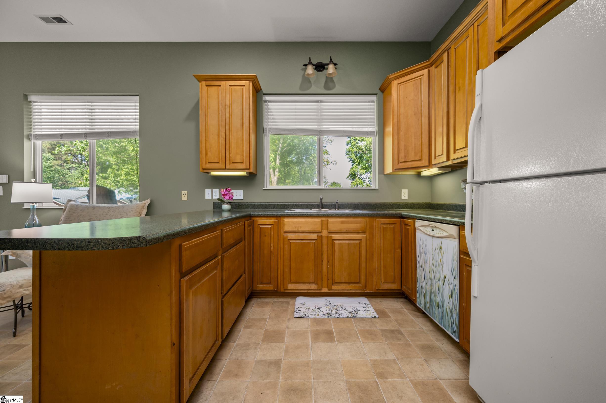 183-185 Rubin Thorne Road Campobello, SC 29322 - Photo 28 of 40