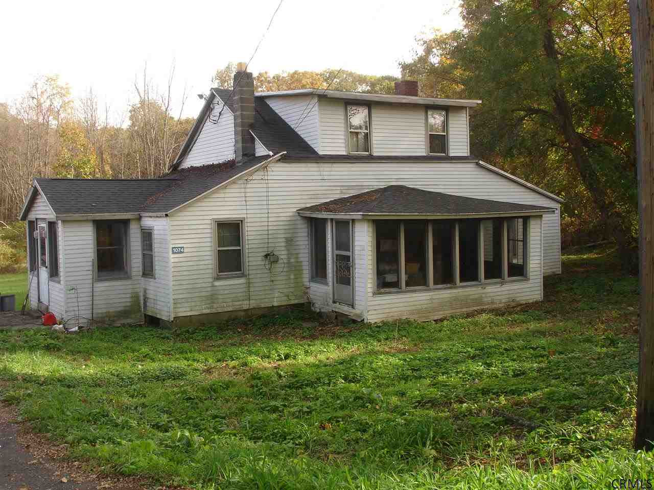 1074 River Road Bethlehem, NY 12158 - Photo 8 of 9 Photo 8