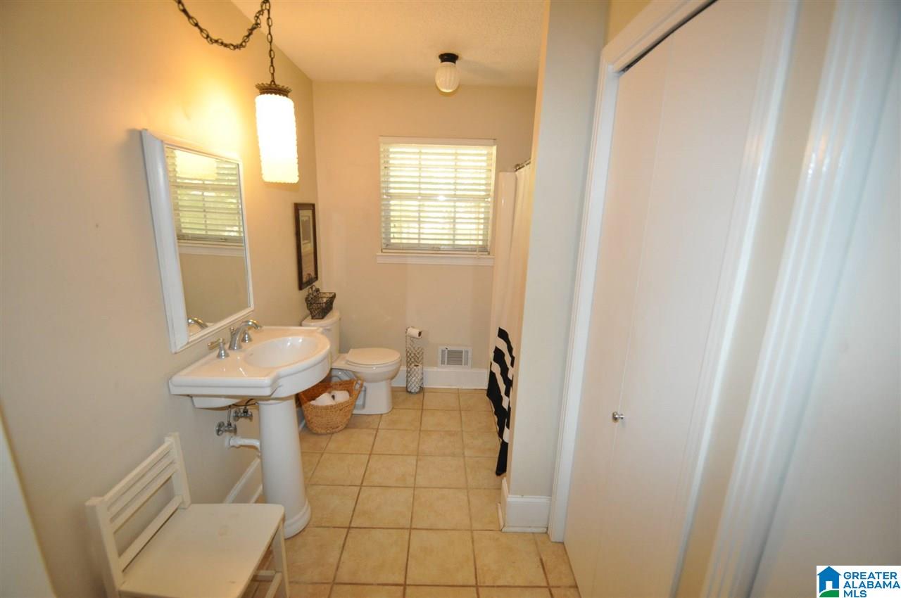 1723 Morton Road Warrior, AL 35180 - Photo 25 of 49