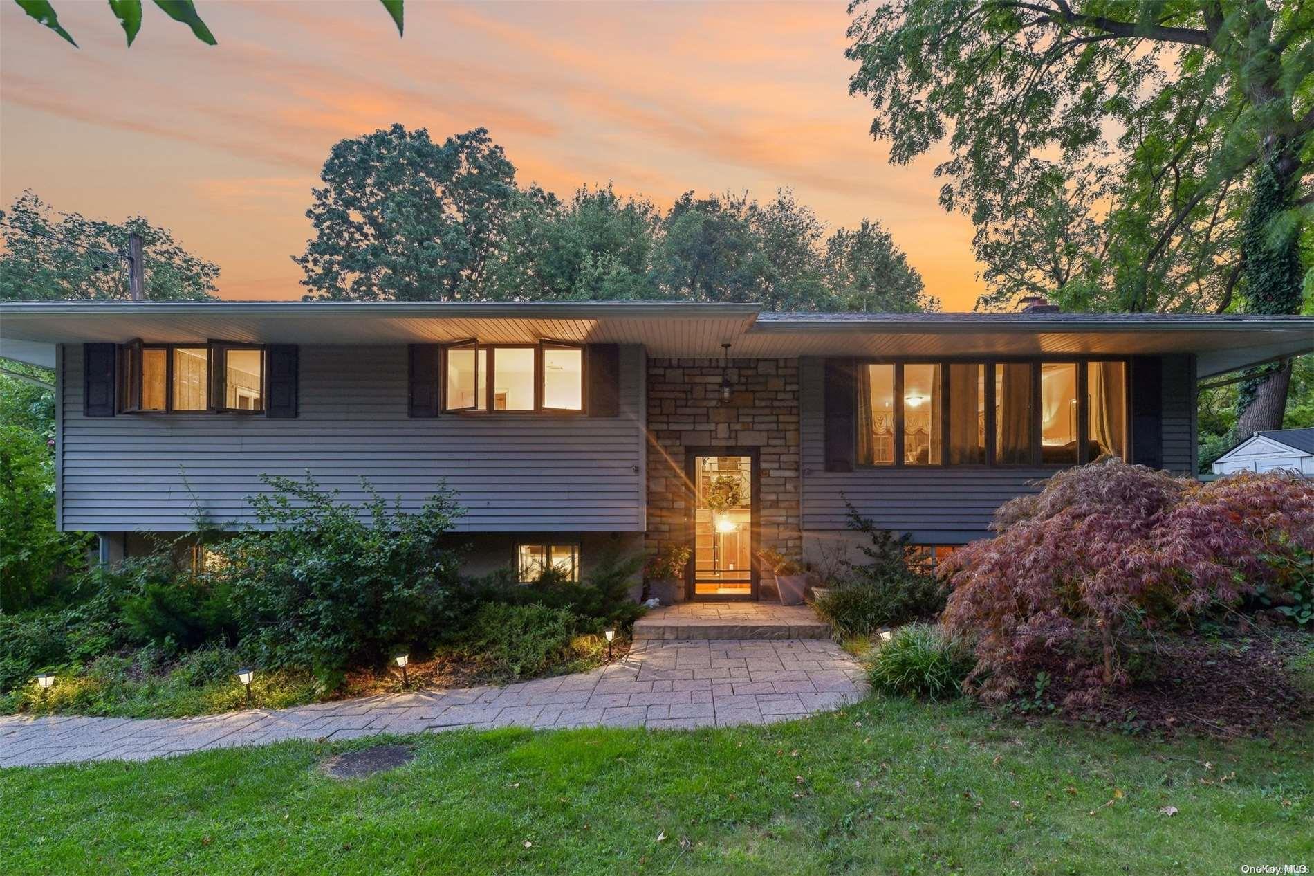90 Eatons Neck Road Northport, NY 11768 - Photo 1 of 1