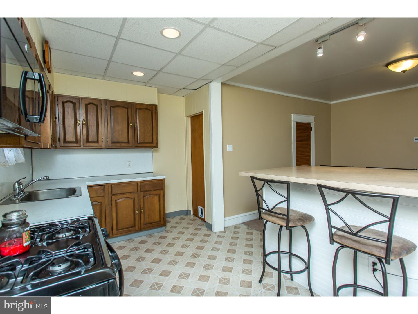 3826 Marshall Road Drexel Hill, PA 19026 - Photo 12 of 25 Kitchen