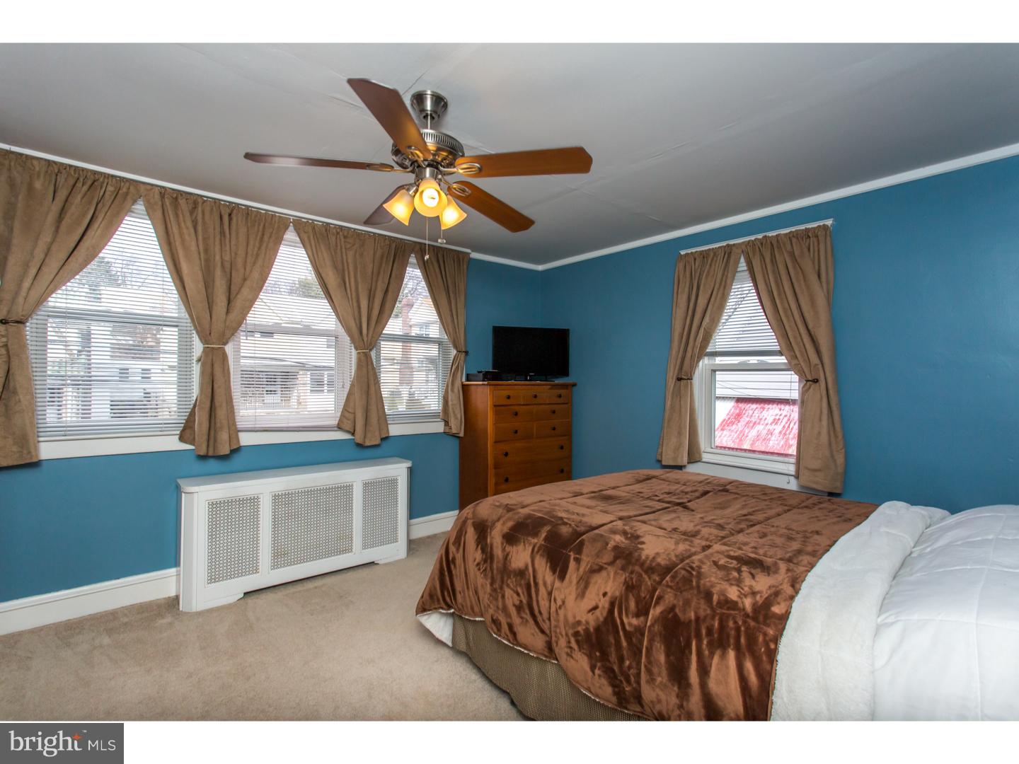3826 Marshall Road Drexel Hill, PA 19026 - Photo 14 of 25 Bedroom - Main