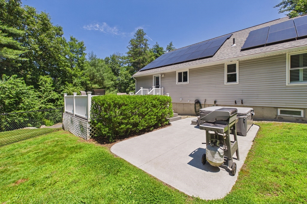 202 Silver Street Monson, MA 01057 - Photo 37 of 42